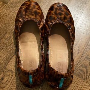 Tortoiseshell Tieks size 7 🤎💛🖤